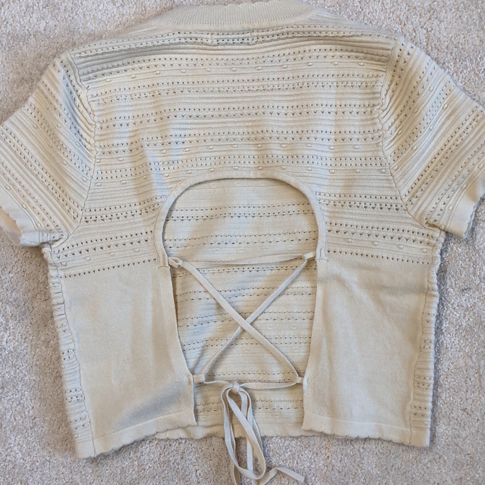 LUSH Claire Tie Back Sweater-NWT!! - Picture 6 of 10
